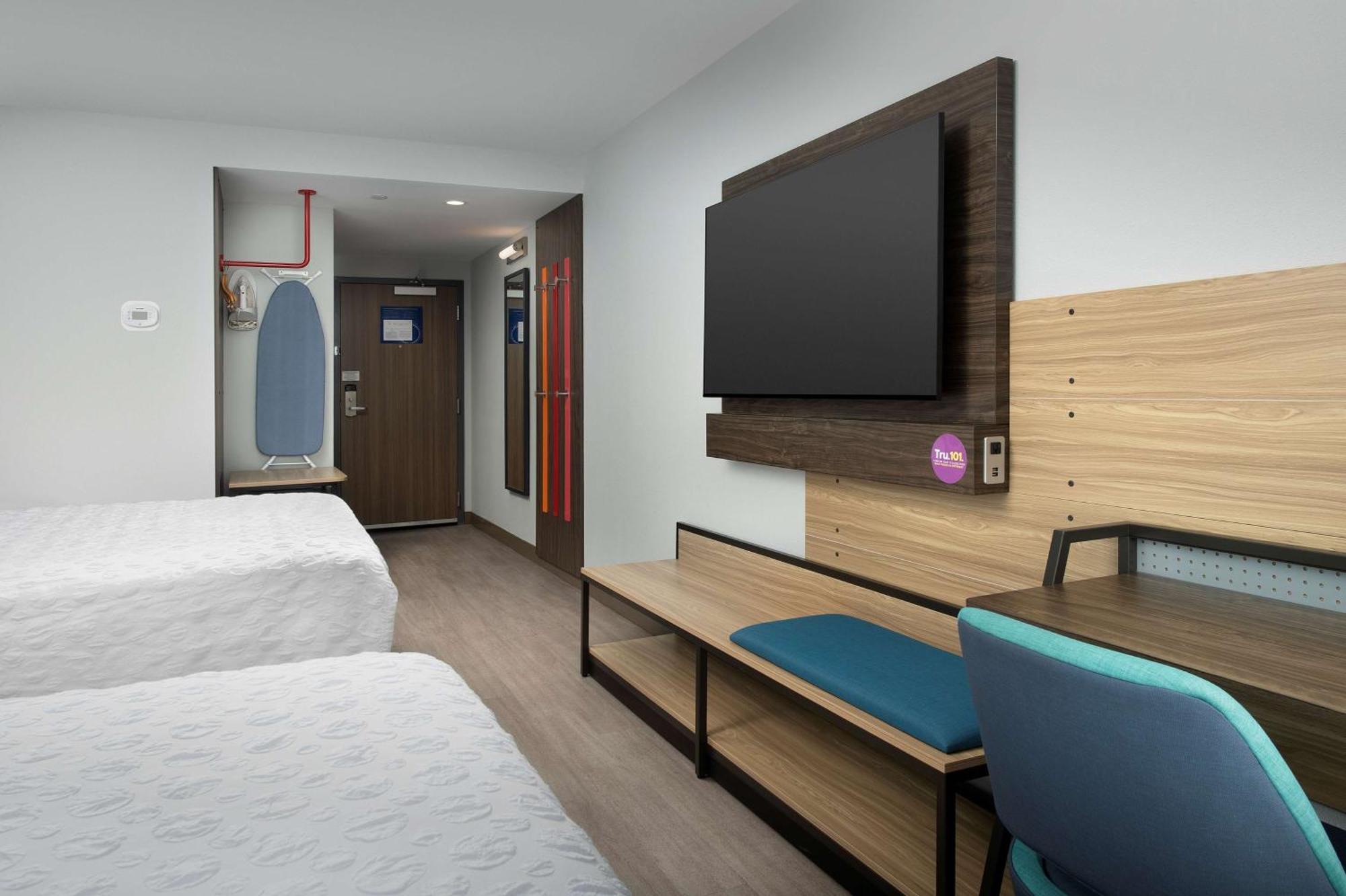 Hotel Tru By Hilton Miami Airport South Blue Lagoon, Fl Miami Springs
